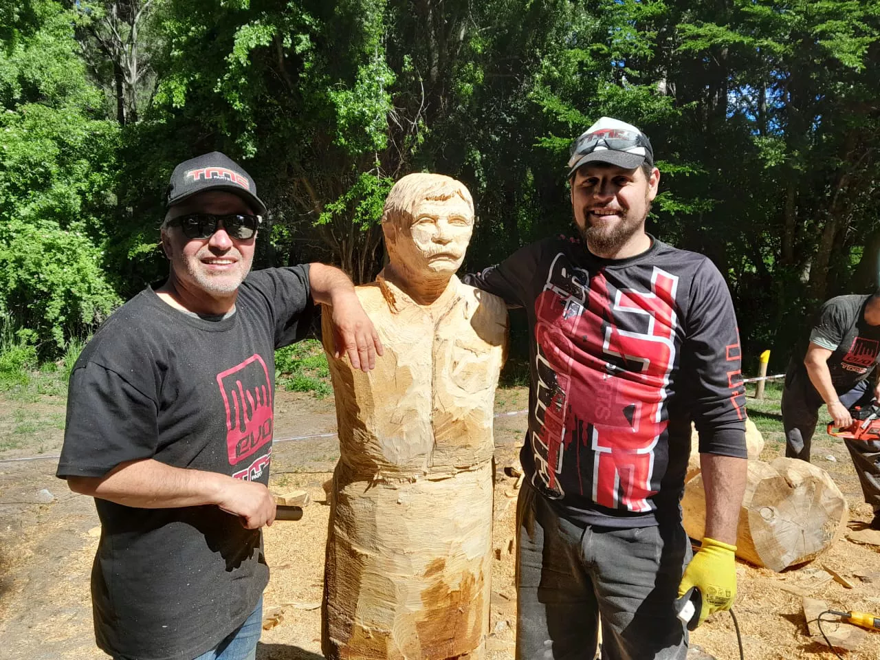 9ead477b-d654-4530-90a4-d0a0145f3a0a