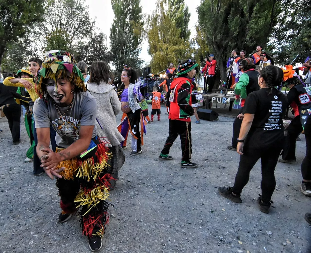 53228550-70ed-4f96-9741-cfa8a48b4325