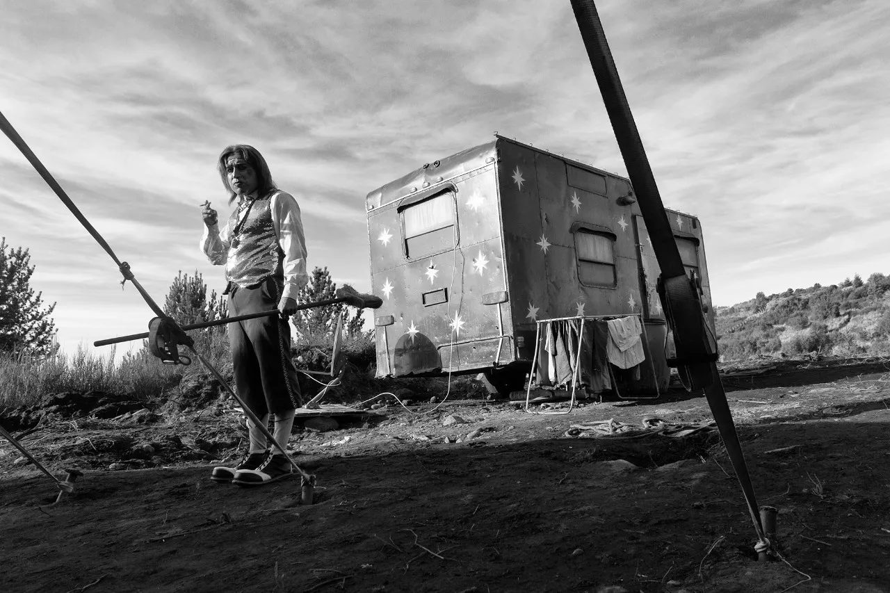 e8ec27f6-fc04-43f1-a9ab-8bd49072377e