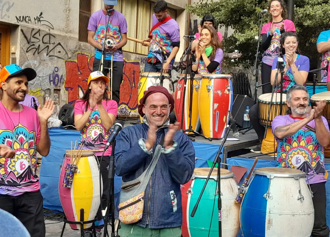 9de40422-49f2-4726-a481-3d55fece6ad5