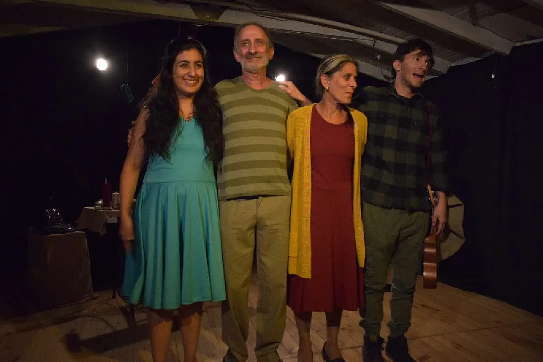 dfced3b2-7bd4-407f-9077-a84c80a7f2e8